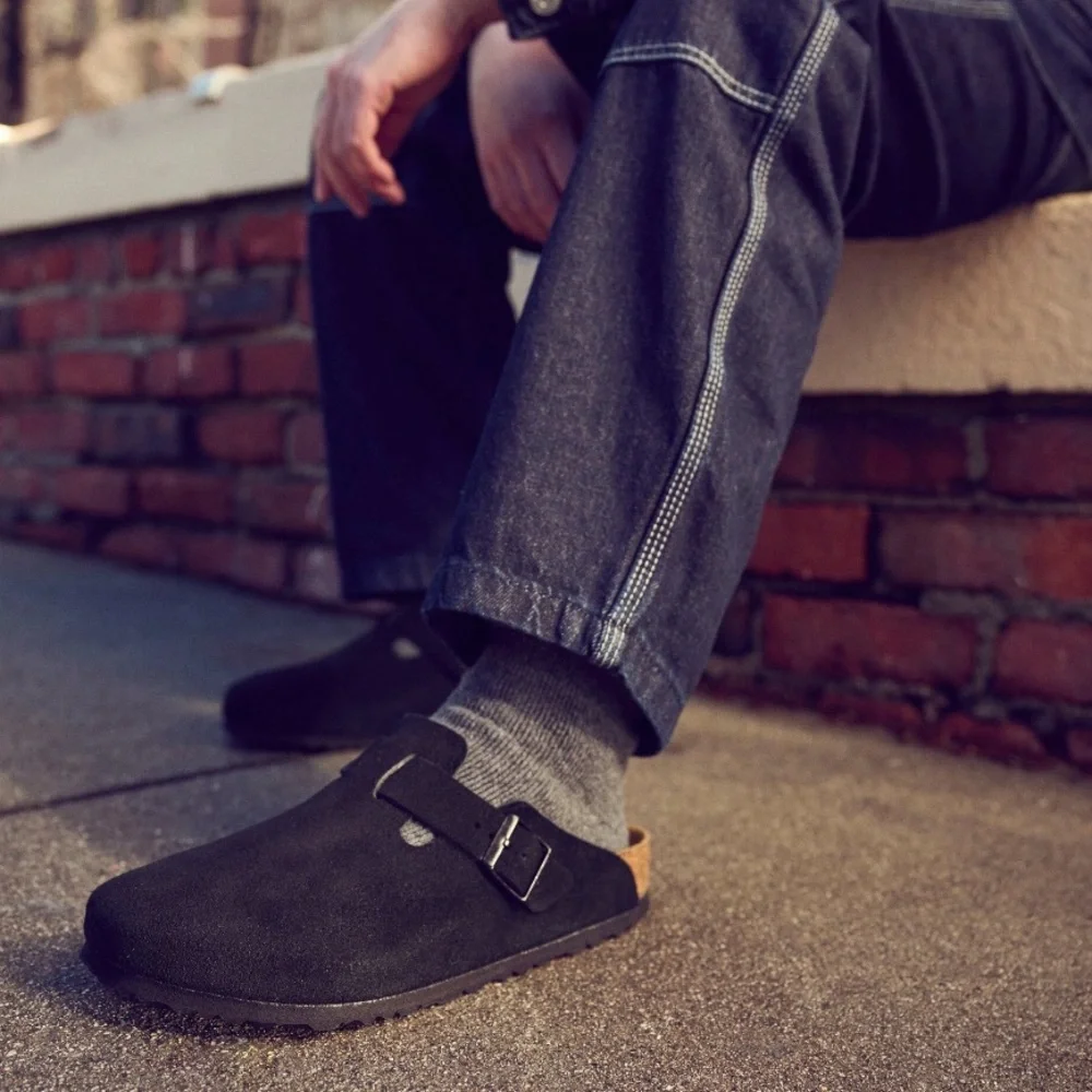BIRKENSTOCKS Boston Black Soft Footbed Clogs Size 42 men 9.9-5 women 11-11.5